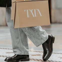 Stivaletti chelsea con elastici laterali