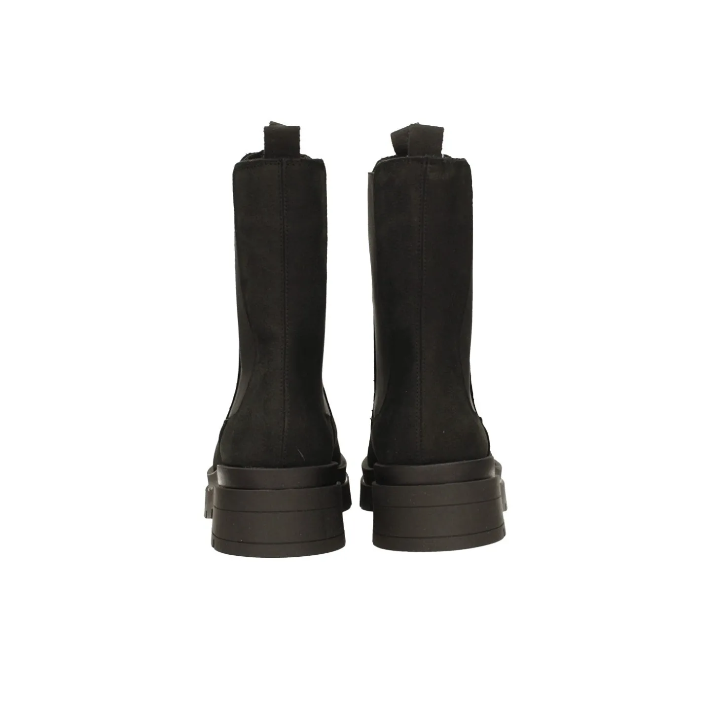 Stivaletti chelsea con suola carrarmato. Tacco alto 5cm