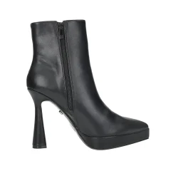 Stivaletti con dettagli stretch.Tacco alto 12cm