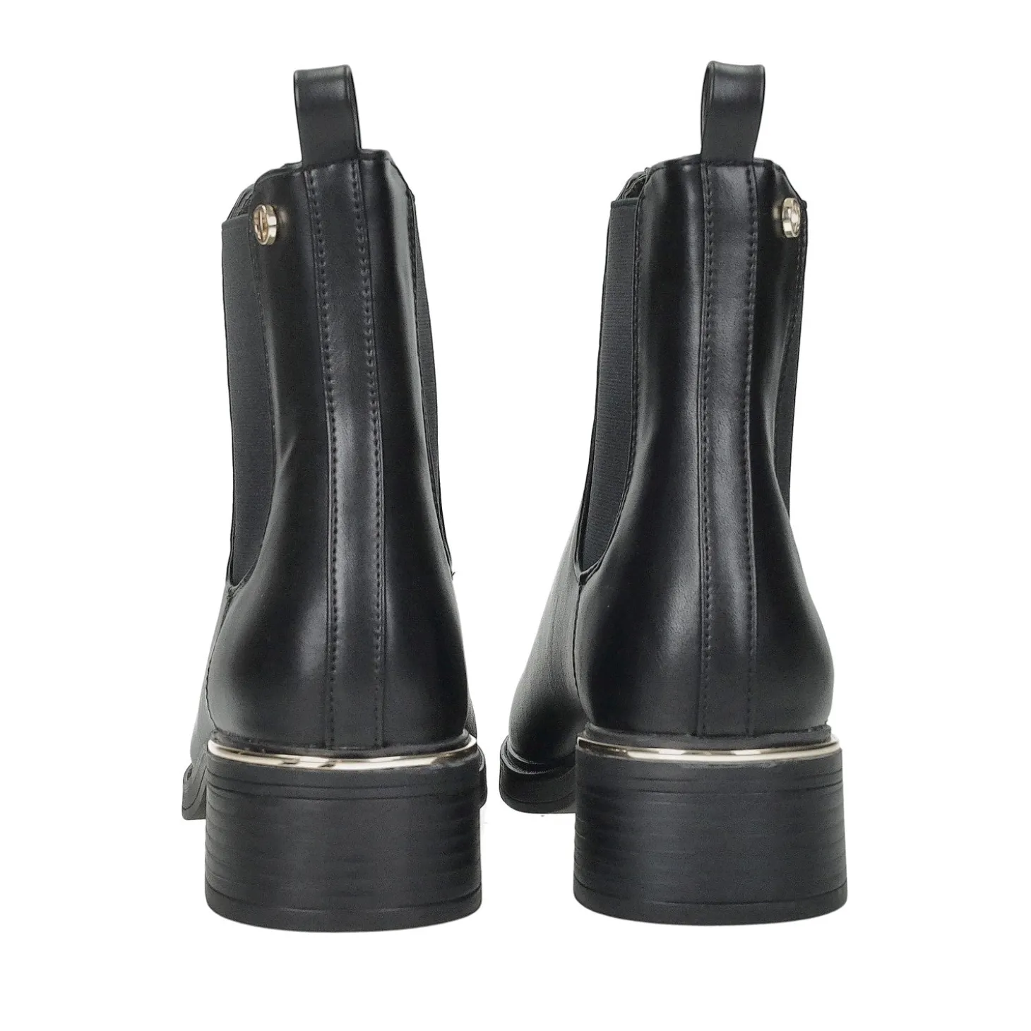 Stivaletti con dettaglio metallizzato.Tacco alto 4cm