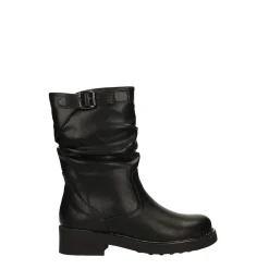 Stivaletti con fibbia. Tacco alto 4cm