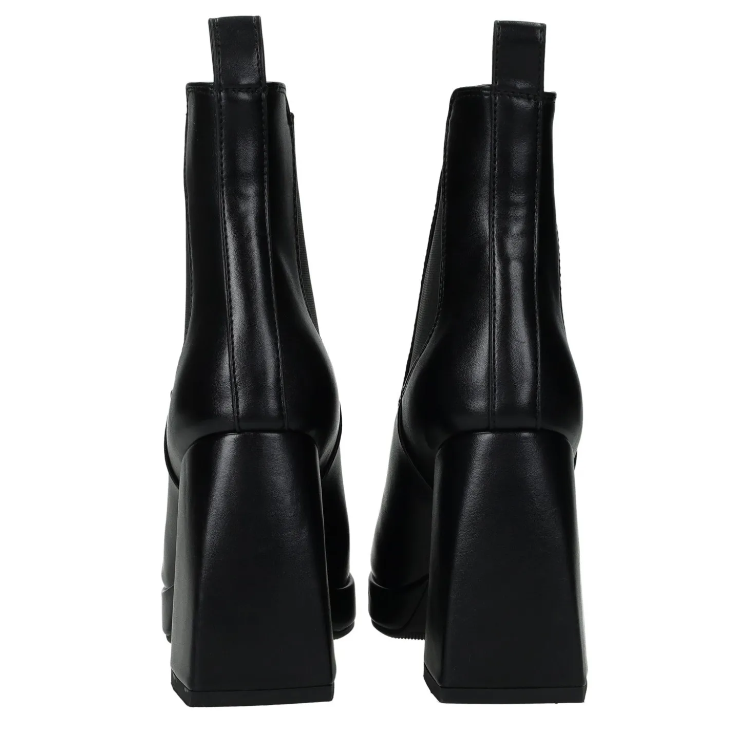 Stivaletti con tacco chunky.Tacco alto 8cm