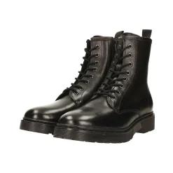 Stivaletti in vera pelle con suola carrarmato