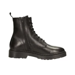 Stivaletti in vera pelle con suola carrarmato