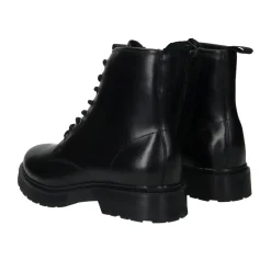 Stivaletti in vera pelle con suola carrarmato