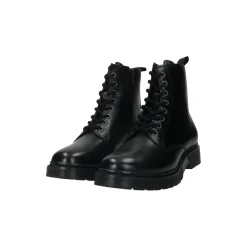 Stivaletti in vera pelle con suola carrarmato