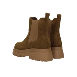 Stivaletti platform scamosciati. Tacco alto 5cm