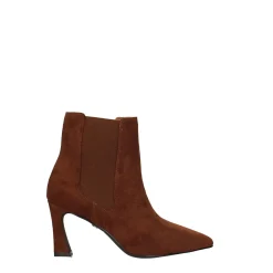 Stivaletti scamosciati a punta. Tacco alto 9cm