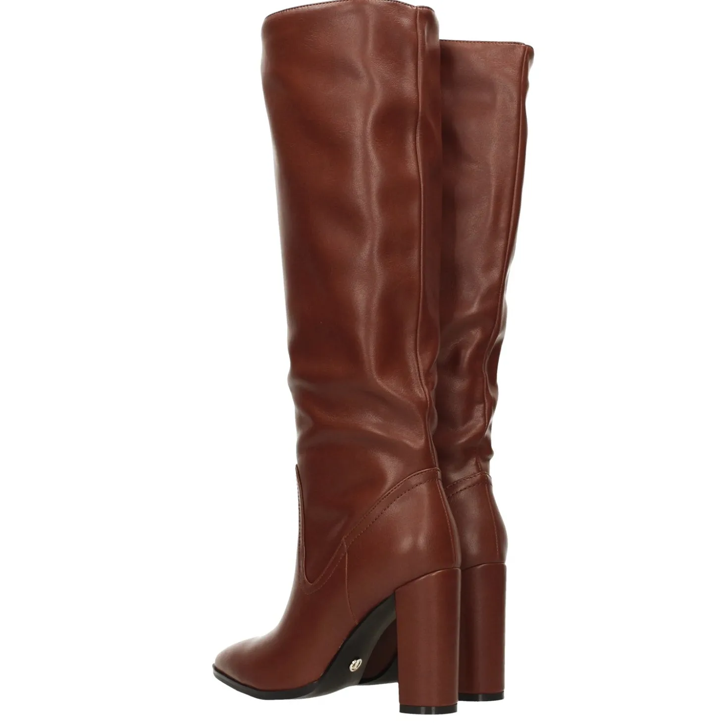 Stivali a punta. Tacco alto 10cm