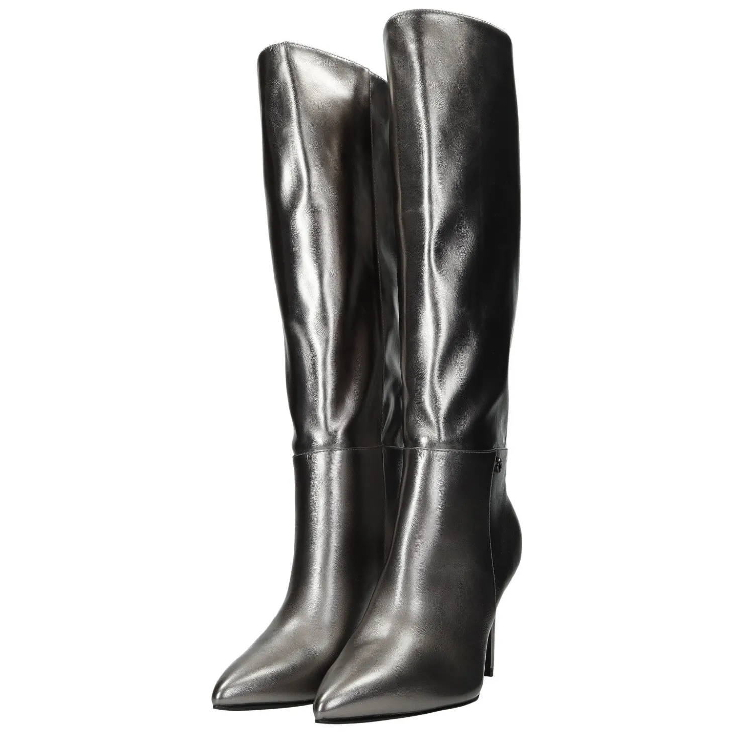 Stivali a punta. Tacco alto 9 cm