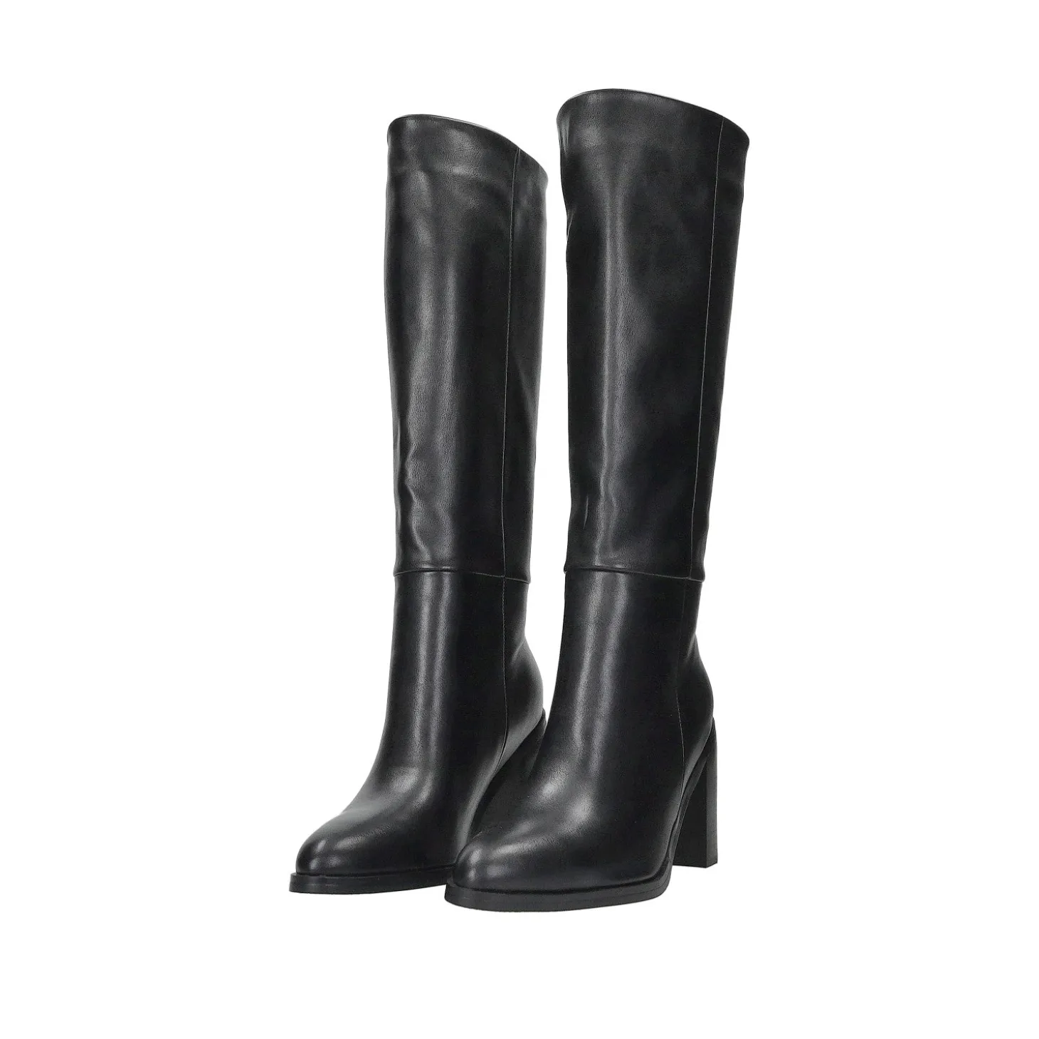 Stivali con tacco chunky. Tacco alto 7cm