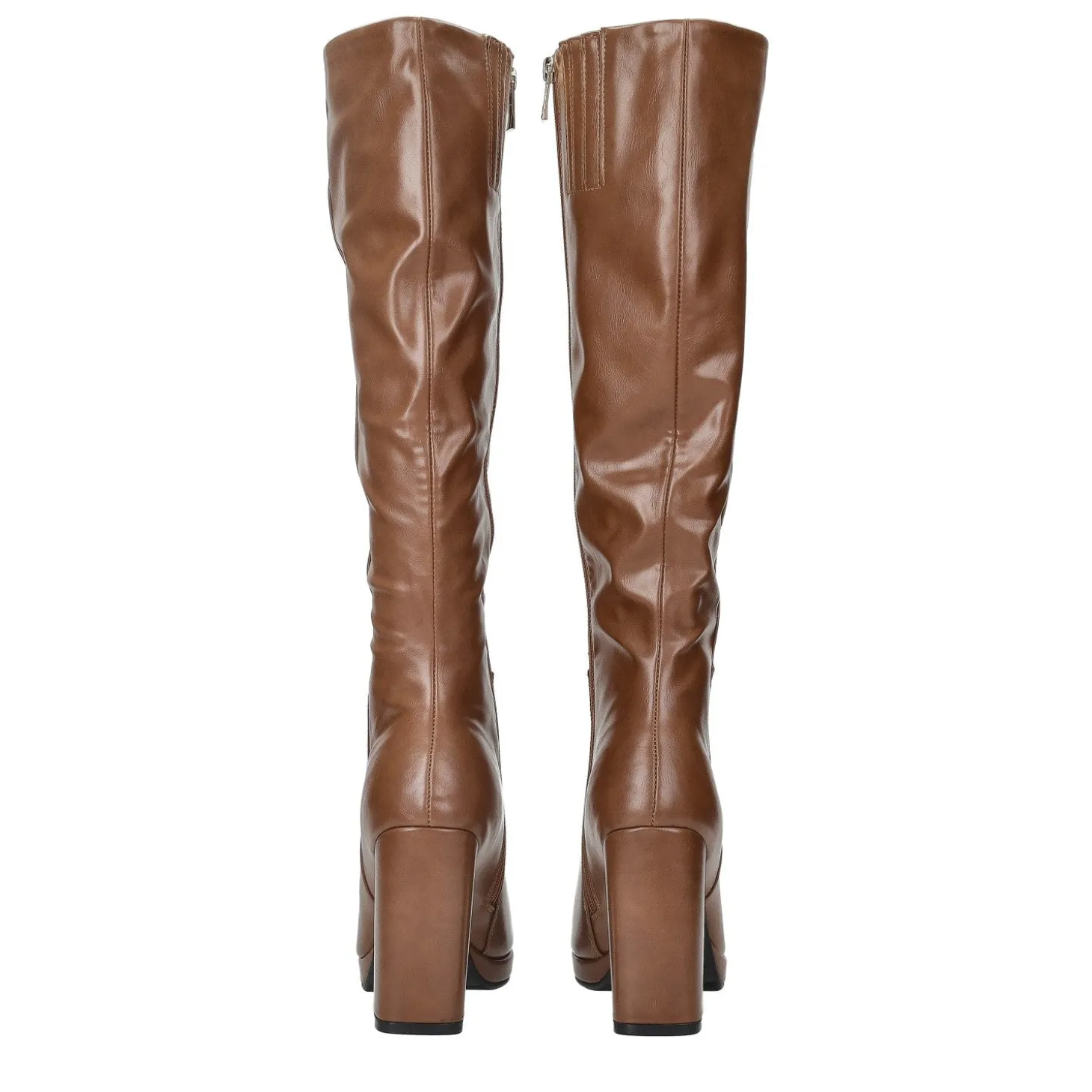 Stivali con tacco chunky. Tacco alto 7cm