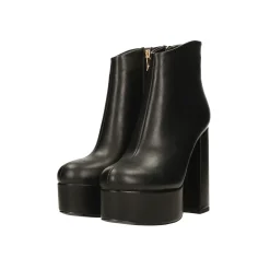 Tronchetti plaftorm in vernice. Tacco alto 13cm